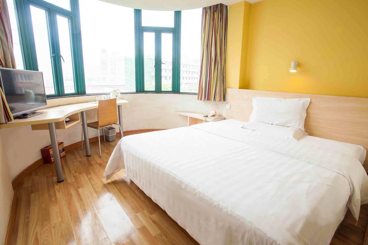 7Days Inn Chongqing Nanchuan Zhonglou Street Room photo