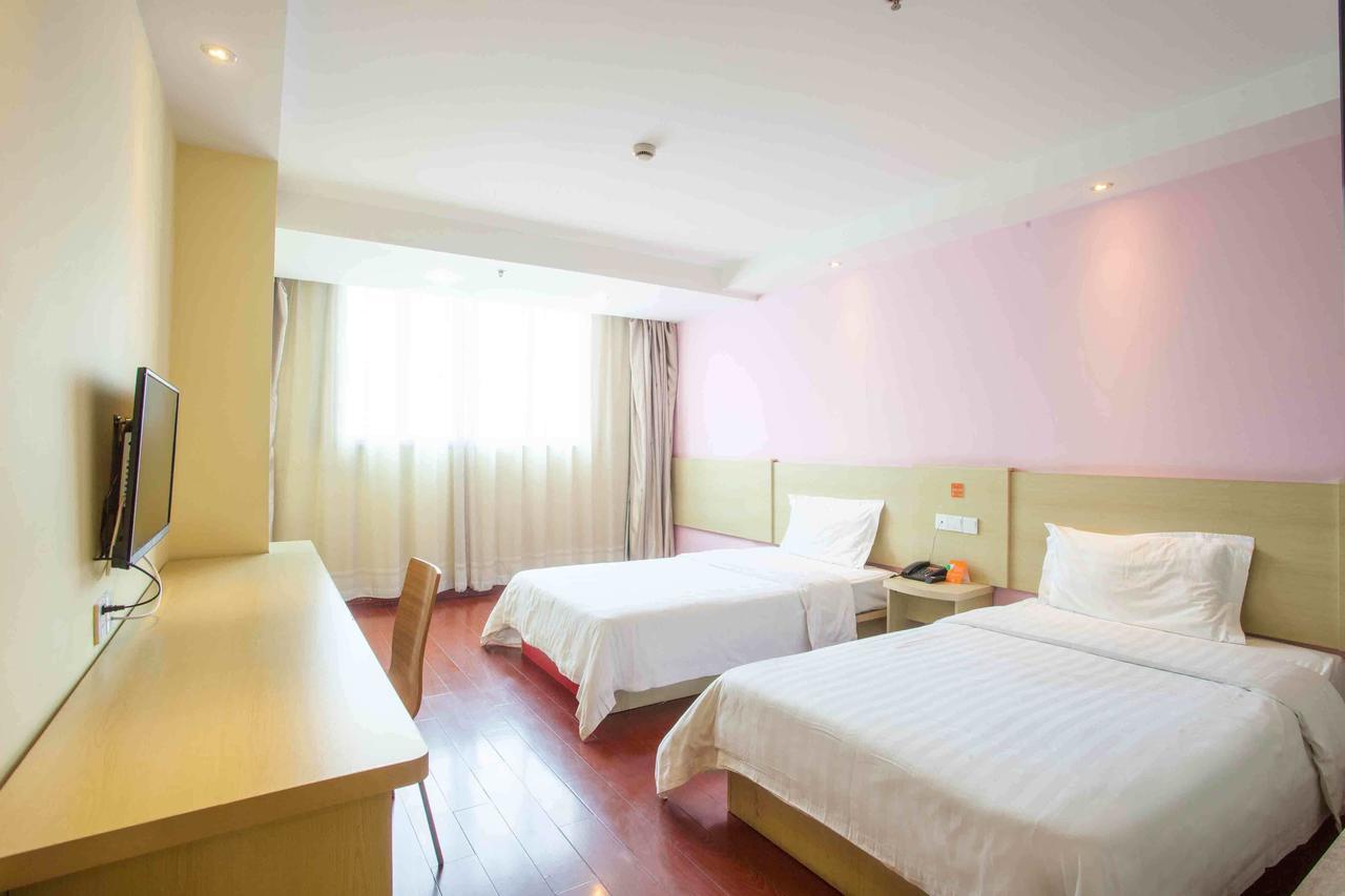 7Days Inn Chongqing Nanchuan Zhonglou Street Room photo