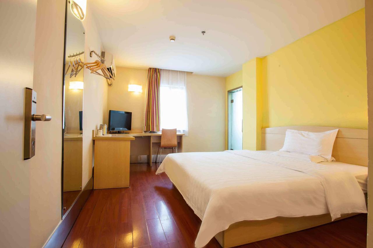 7Days Inn Chongqing Nanchuan Zhonglou Street Room photo